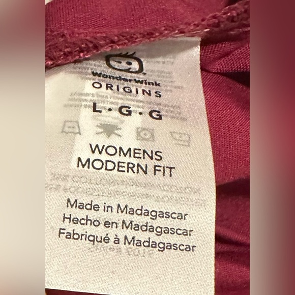 WonderWink Origins Maroon Wine Red Scrub Medical Top Work Uniform - Picture 10 of 11